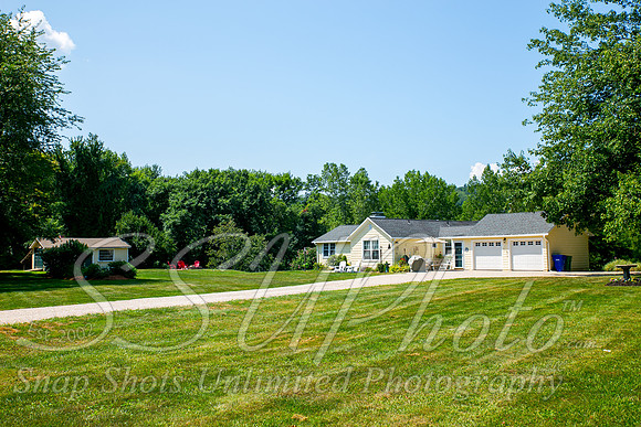 Grayhouse00031