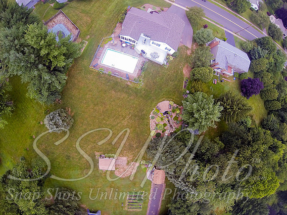 Louparentshouseaerial00079