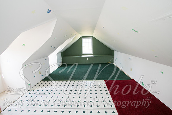 51UptonDrive0040