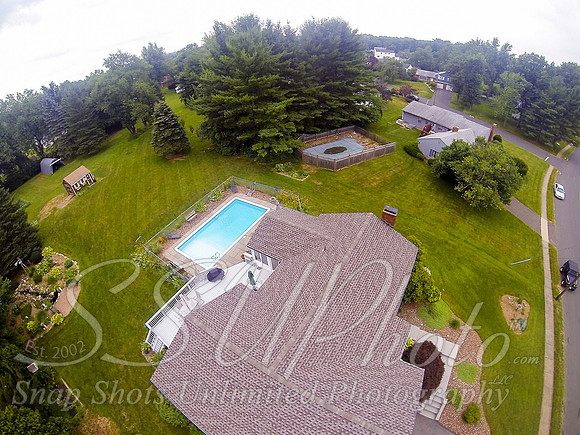 Louparentshouseaerial00038