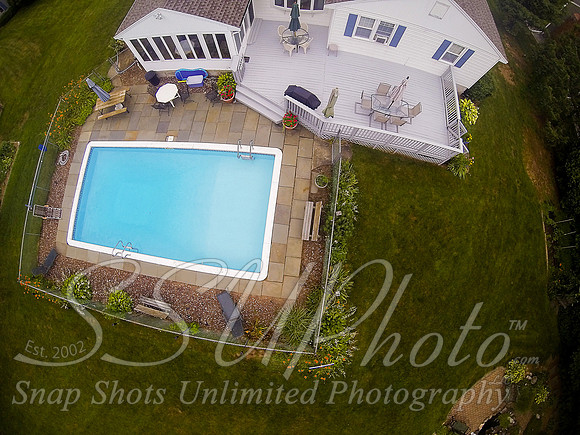 Louparentshouseaerial00095