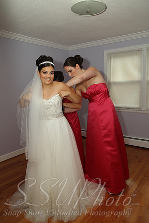 0179GettingReadyWedding