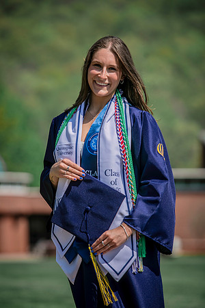 2025quinnipiacgrads-349