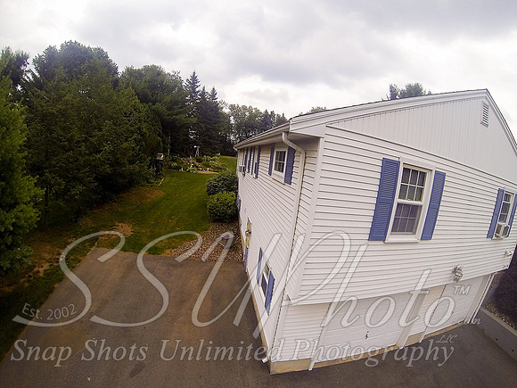 Louparentshouseaerial00045