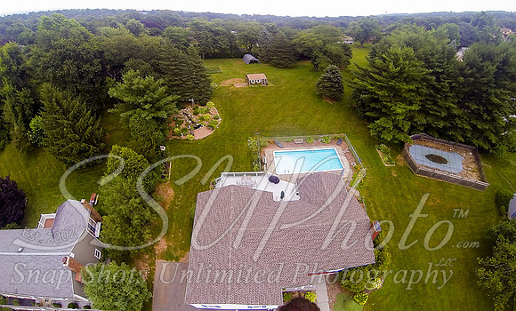 Louparentshouseaerial00029