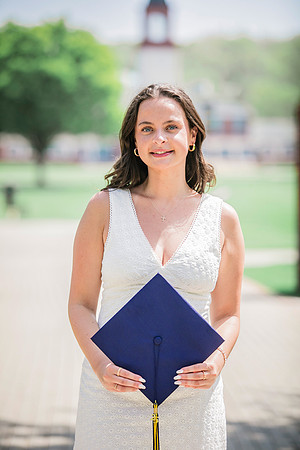 2025quinnipiacgrads-598