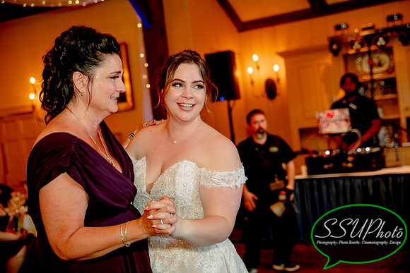 Reception51222-285