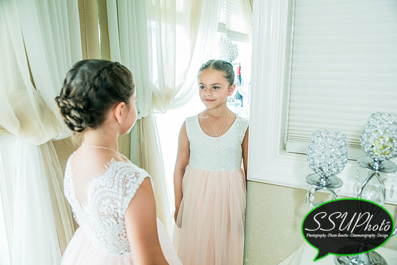 GettingReady72322-81