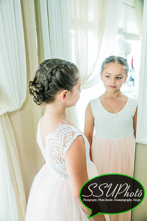 GettingReady72322-83
