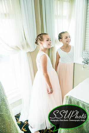 GettingReady72322-68