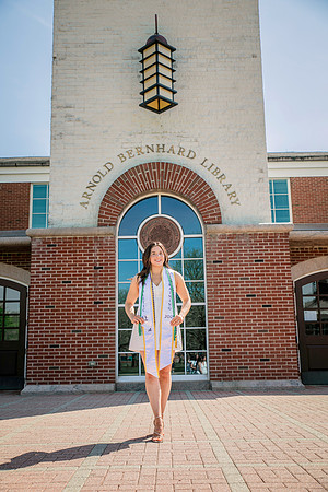 2025quinnipiacgrads-120