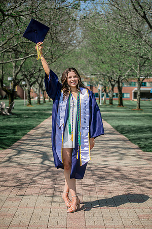 2025quinnipiacgrads-253