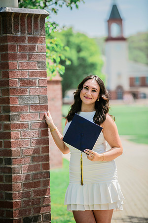 2025quinnipiacgrads-601