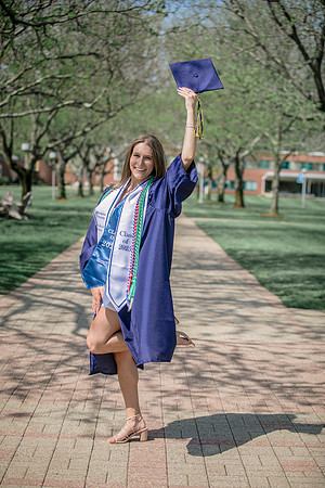 2025quinnipiacgrads-366
