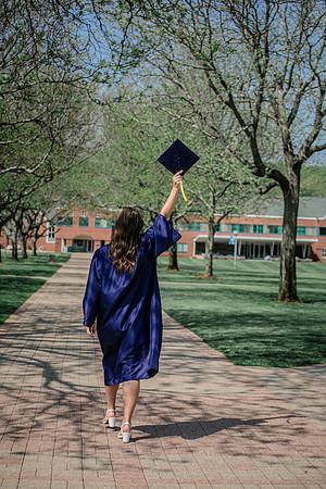 2025quinnipiacgrads-264