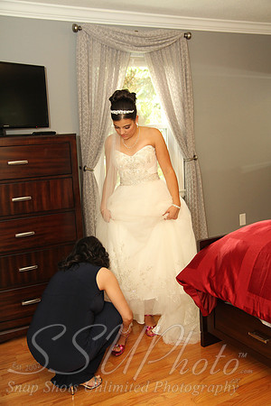 0247GettingReadyWedding