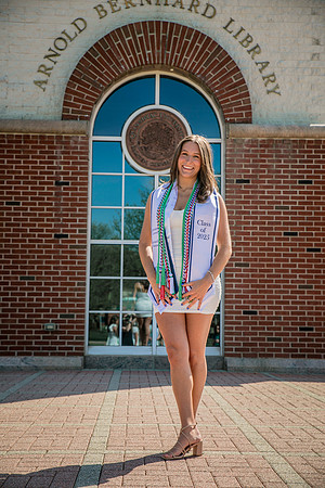 2025quinnipiacgrads-81