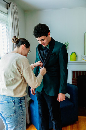 Maddoxsenior2026prom-53
