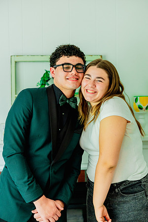 Maddoxsenior2026prom-105