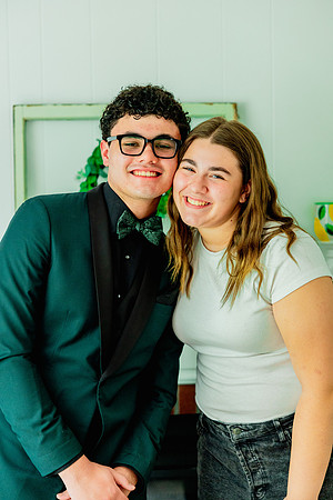 Maddoxsenior2026prom-107