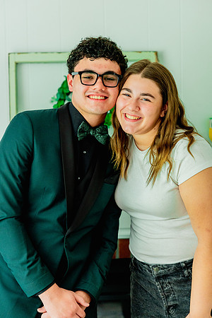 Maddoxsenior2026prom-108