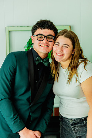 Maddoxsenior2026prom-110