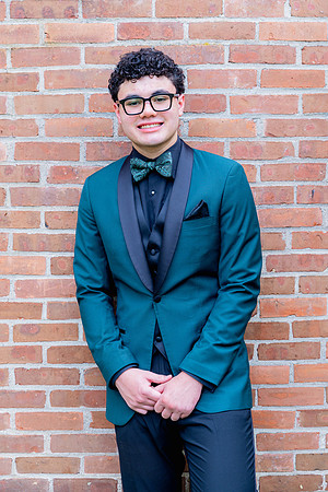 Maddoxsenior2026prom-178