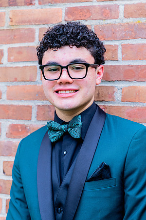 Maddoxsenior2026prom-187