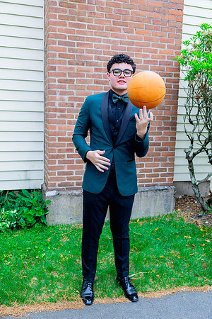 Maddoxsenior2026prom-229
