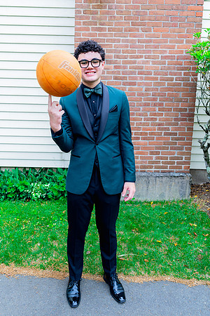 Maddoxsenior2026prom-235