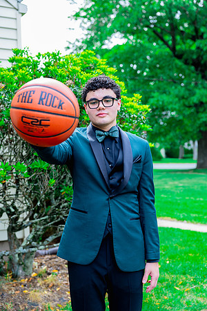 Maddoxsenior2026prom-243