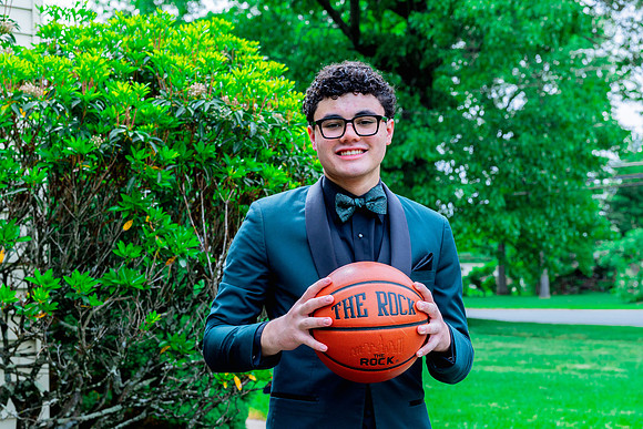 Maddoxsenior2026prom-247