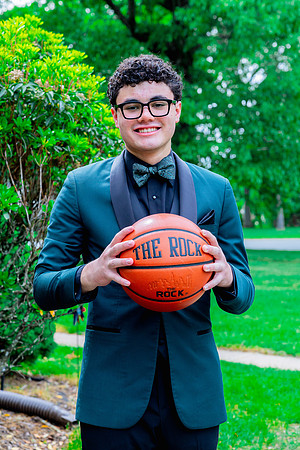Maddoxsenior2026prom-248