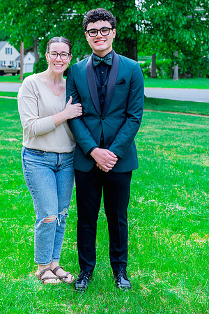 Maddoxsenior2026prom-268