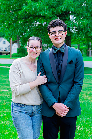 Maddoxsenior2026prom-269