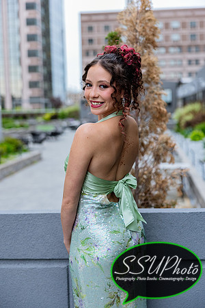 Amelyasenior2026prom-15