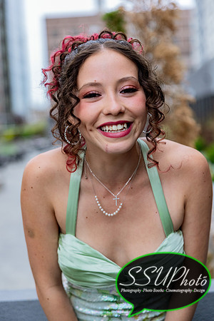 Amelyasenior2026prom-22