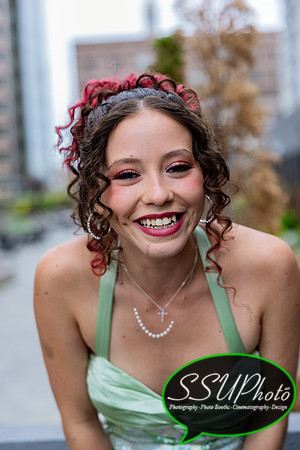 Amelyasenior2026prom-23