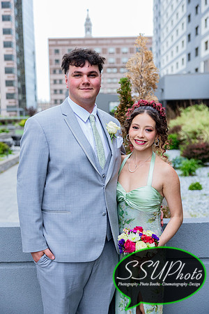 Amelyasenior2026prom-28
