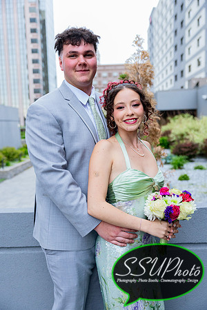 Amelyasenior2026prom-45
