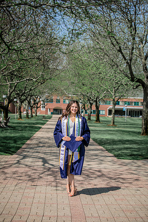 2025quinnipiacgrads-243