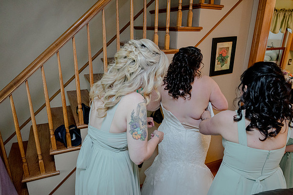 Gettingready-53