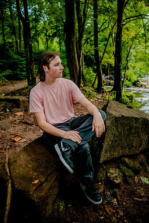 KyleC2024Senior-37