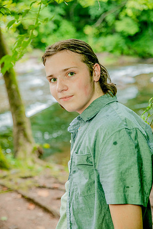 KyleC2024Senior-189
