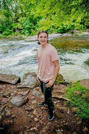 KyleC2024Senior-15