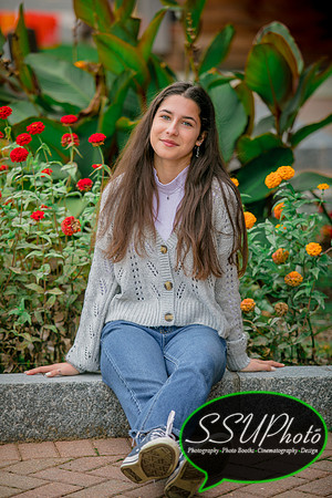 senior23-217