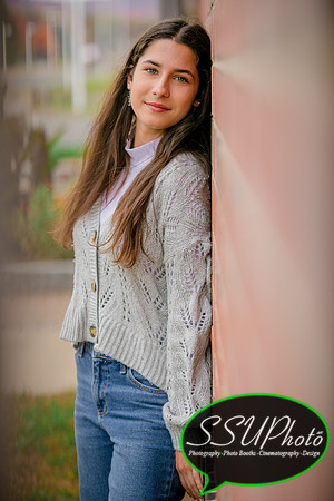 senior23-190