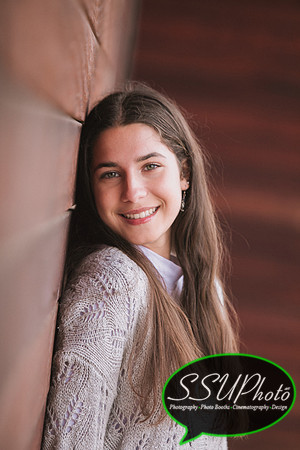 senior23-169
