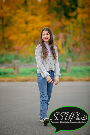 senior23-232