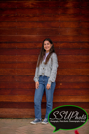 senior23-147